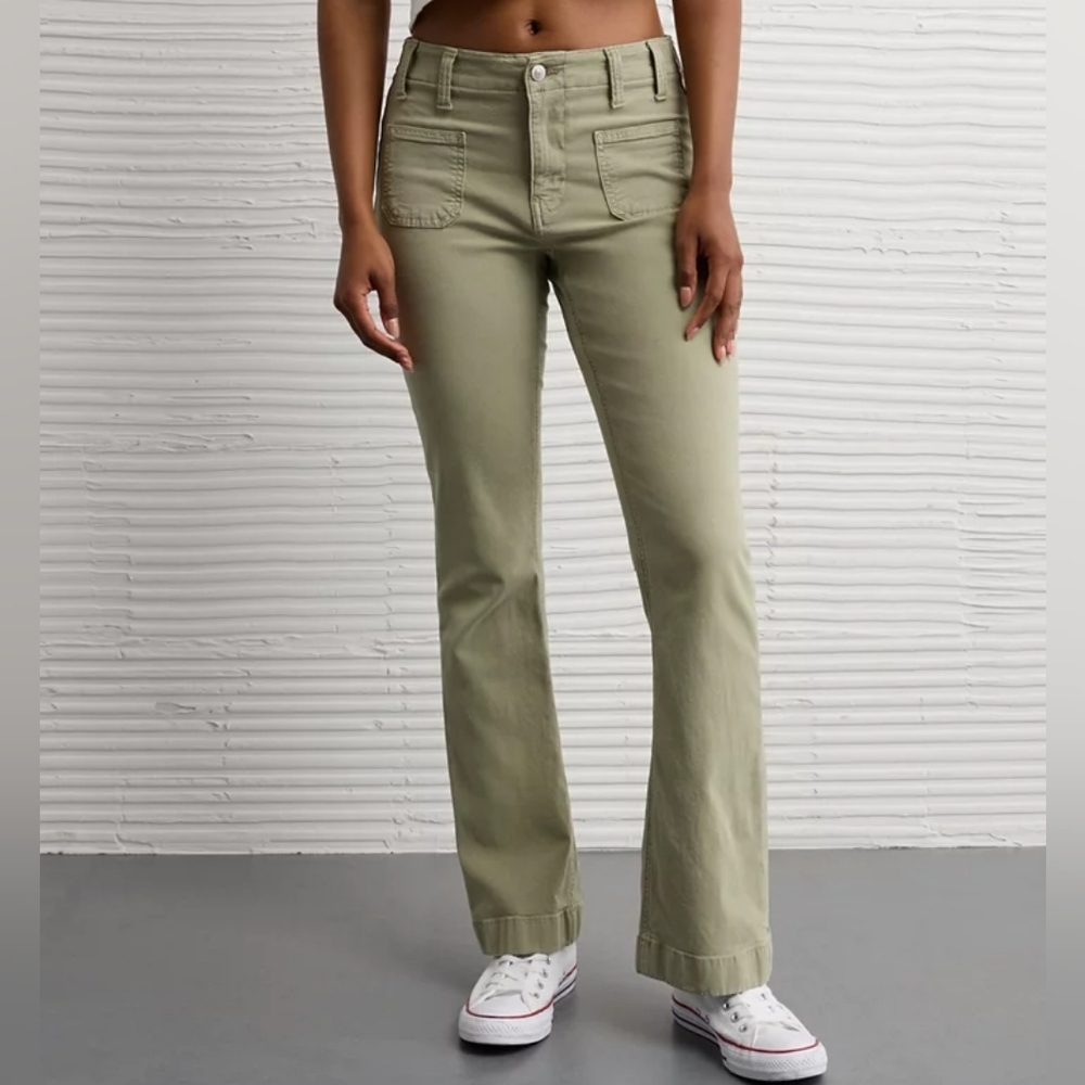 American Eagle Mid Rise Boot Cut Stretch Pants Light Green Size 6